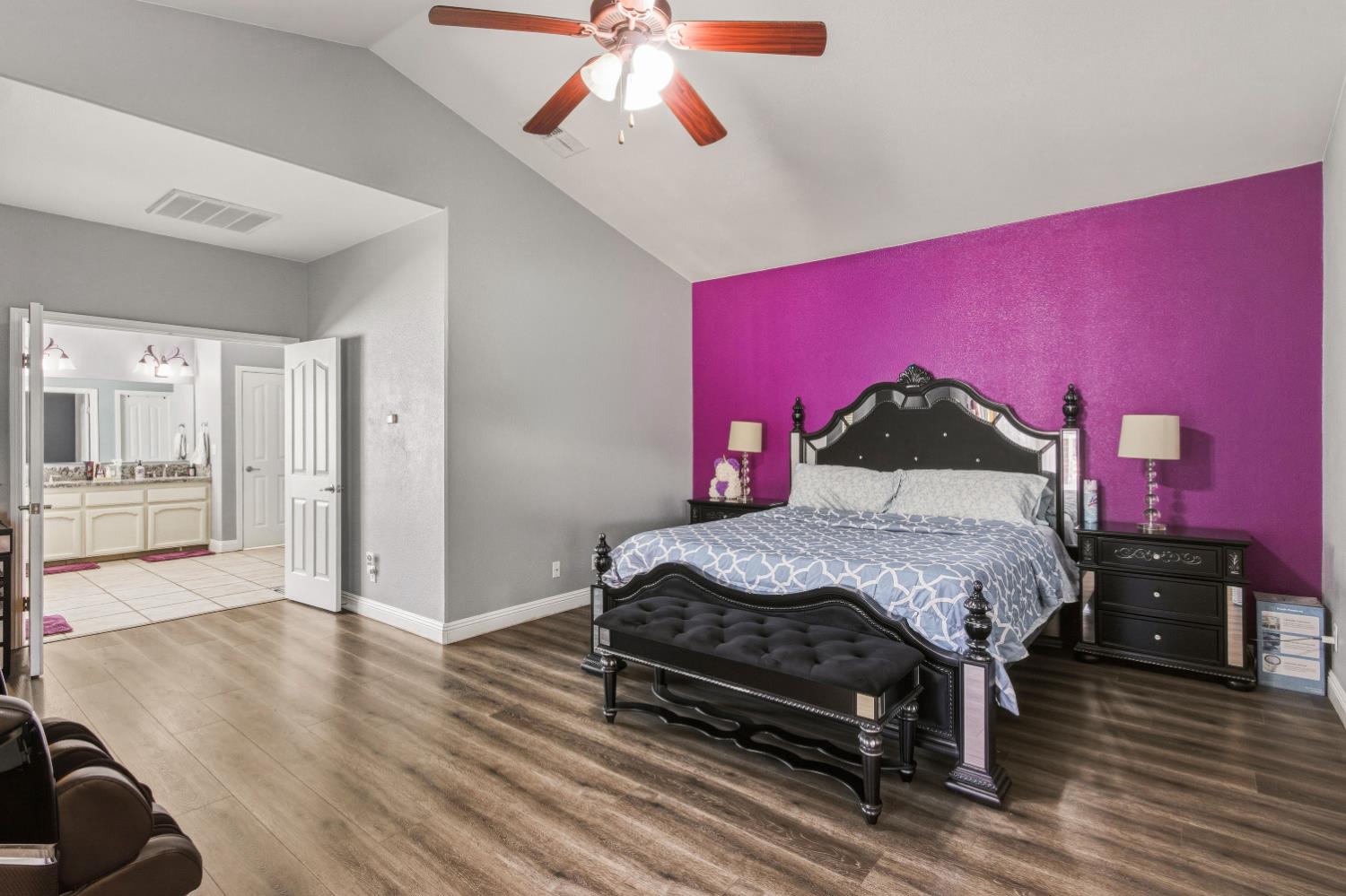 2610 Marie Dr, Madera, CA 93637