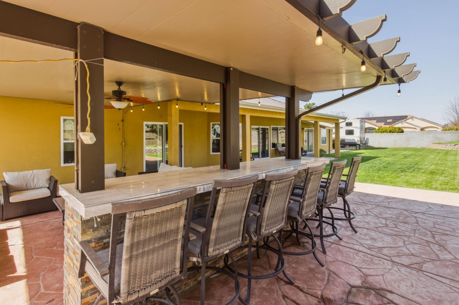 2610 Marie Dr, Madera, CA 93637