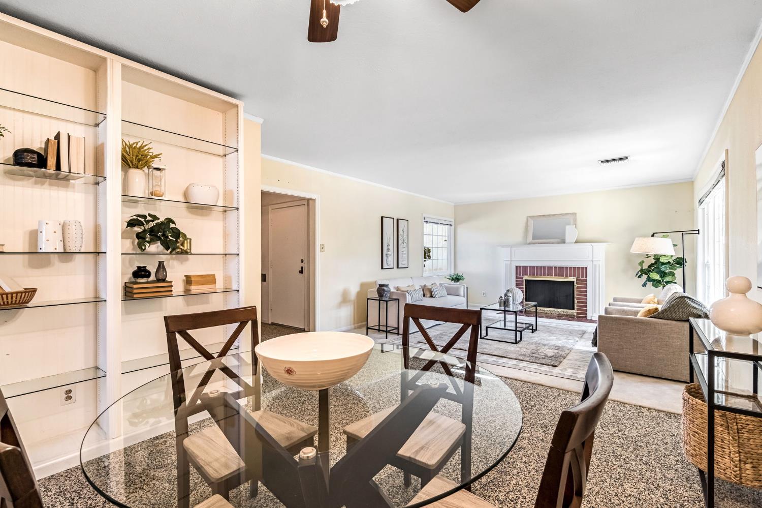 753 W Floradora Ave, Fresno, CA 93728