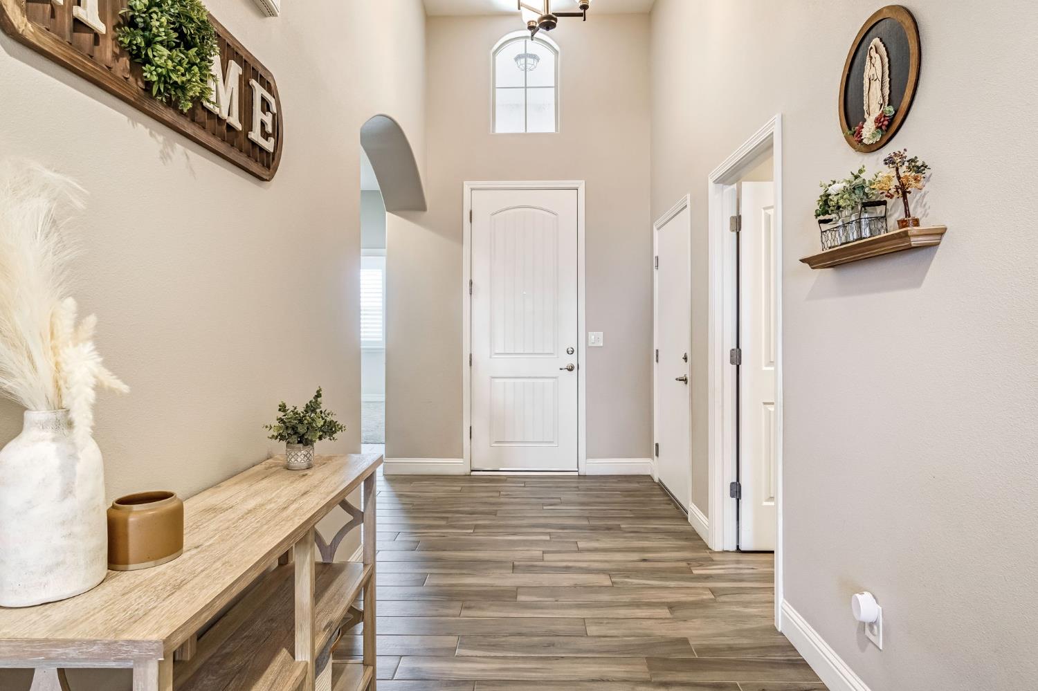 635 St Julien Dr, Madera, CA 93637