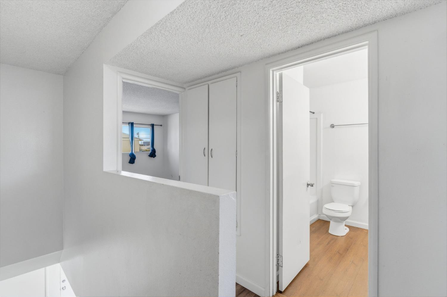 175 S 19Th Ave, Lemoore, CA 93245