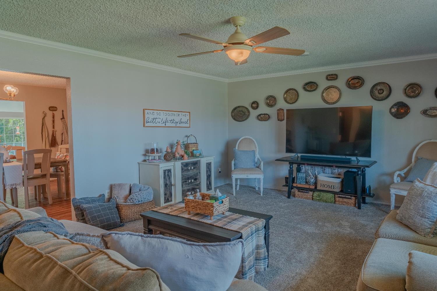 915 S Strathmore Ave #N, Lindsay, CA 93274