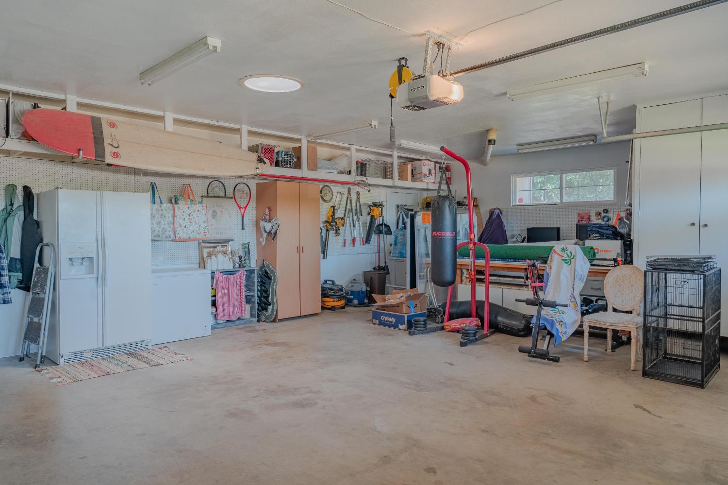 915 S Strathmore Ave #N, Lindsay, CA 93274