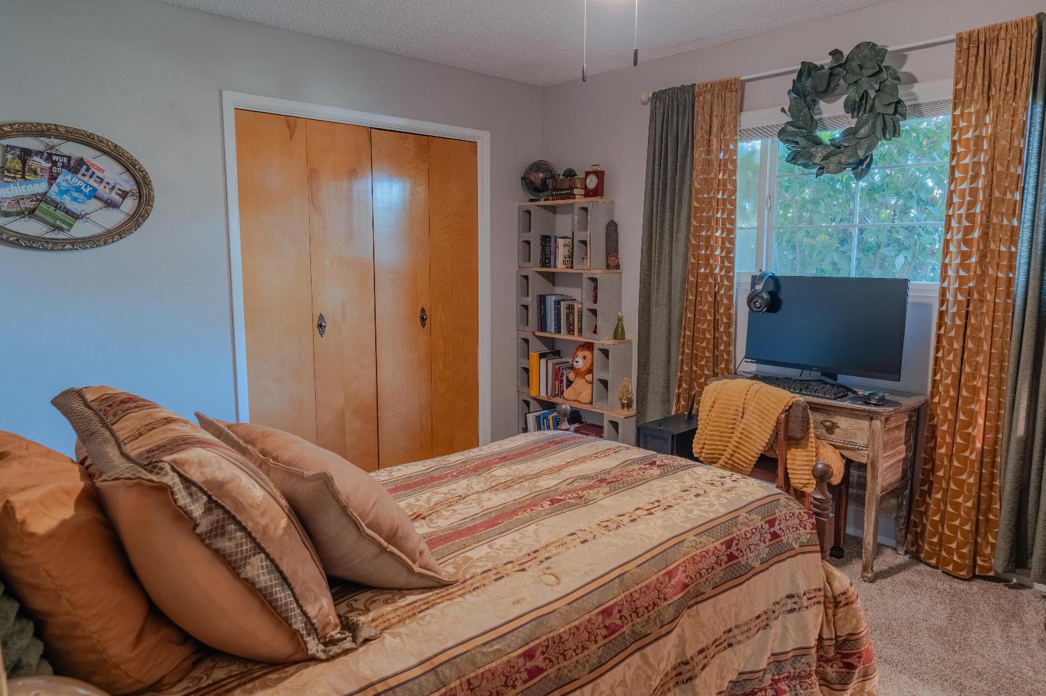 915 S Strathmore Ave #N, Lindsay, CA 93274