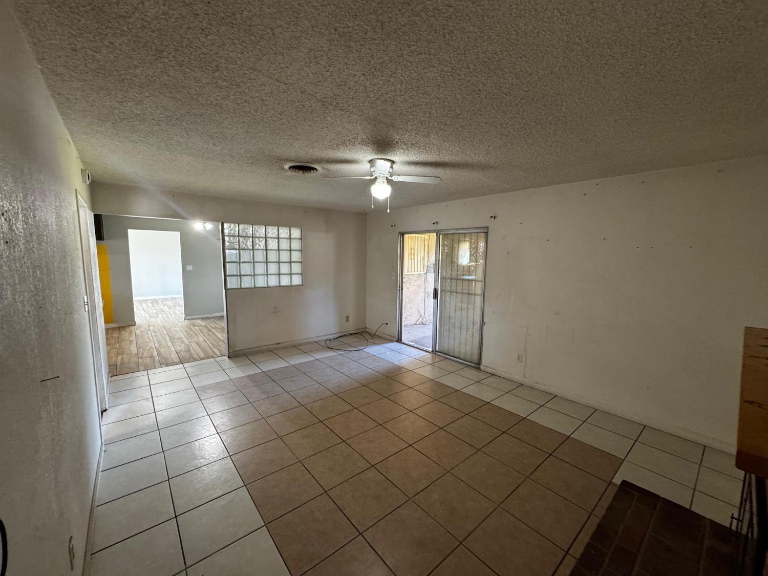 3058 W Bellaire Way, Fresno, CA 93722