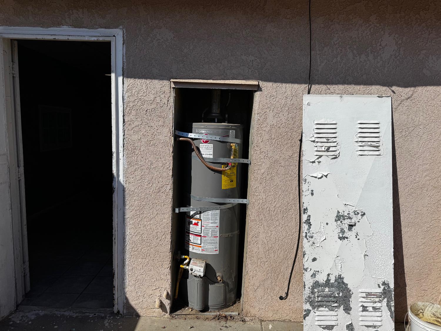 3058 W Bellaire Way, Fresno, CA 93722