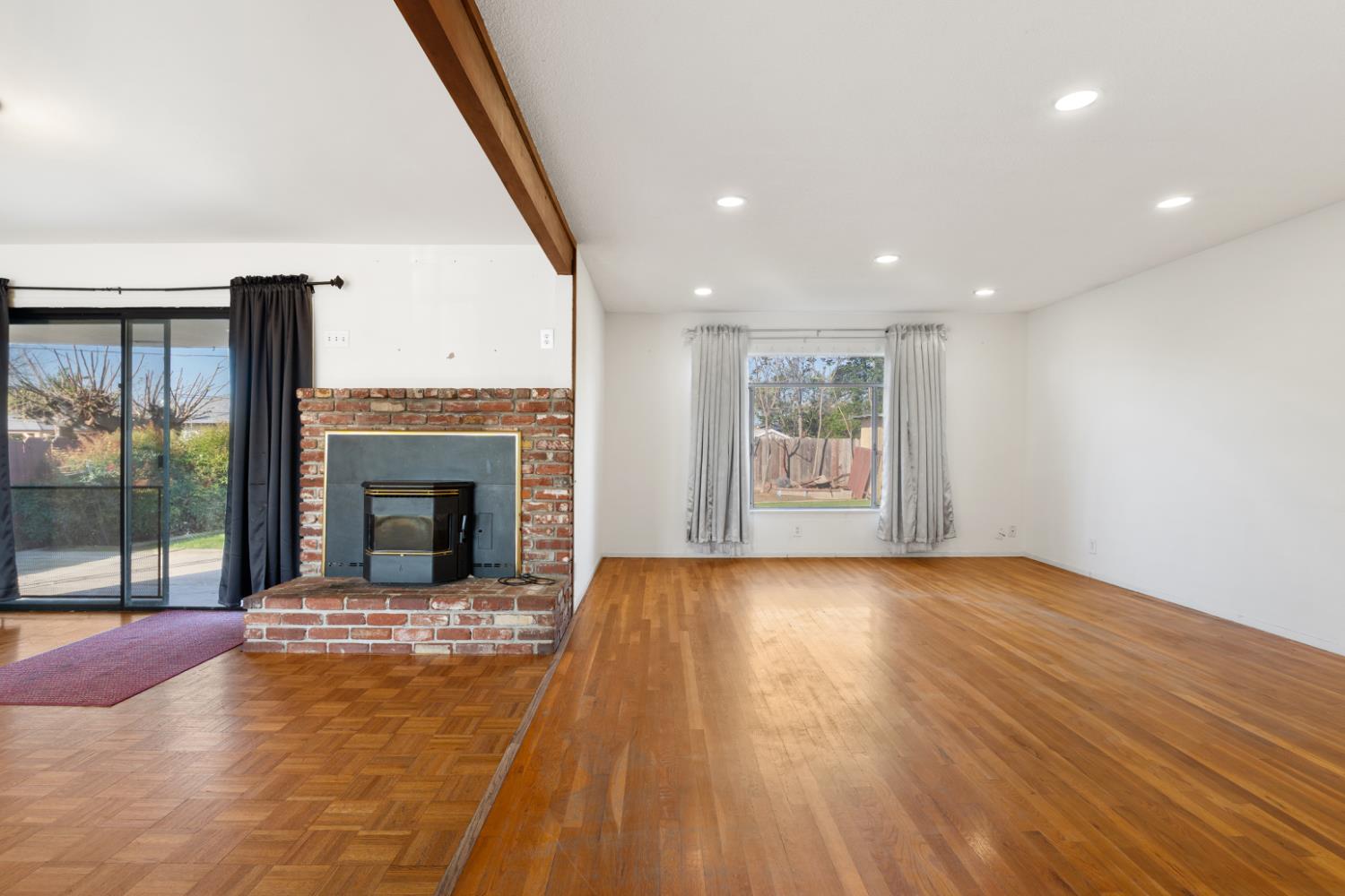 4741 N Orchard St, Fresno, CA 93726