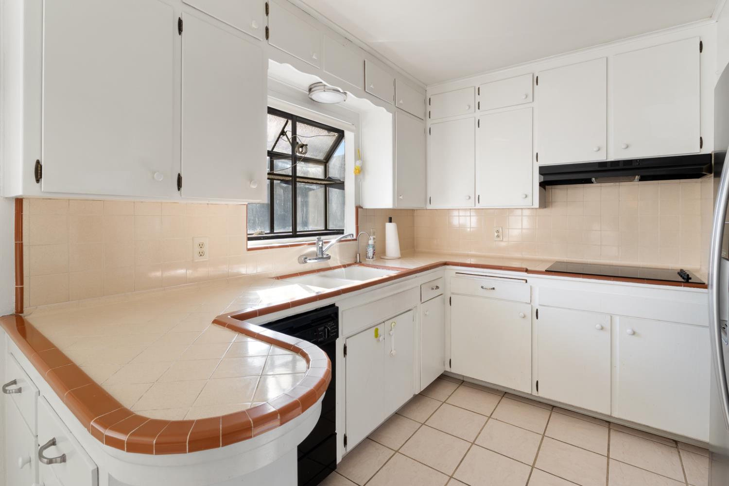 4741 N Orchard St, Fresno, CA 93726