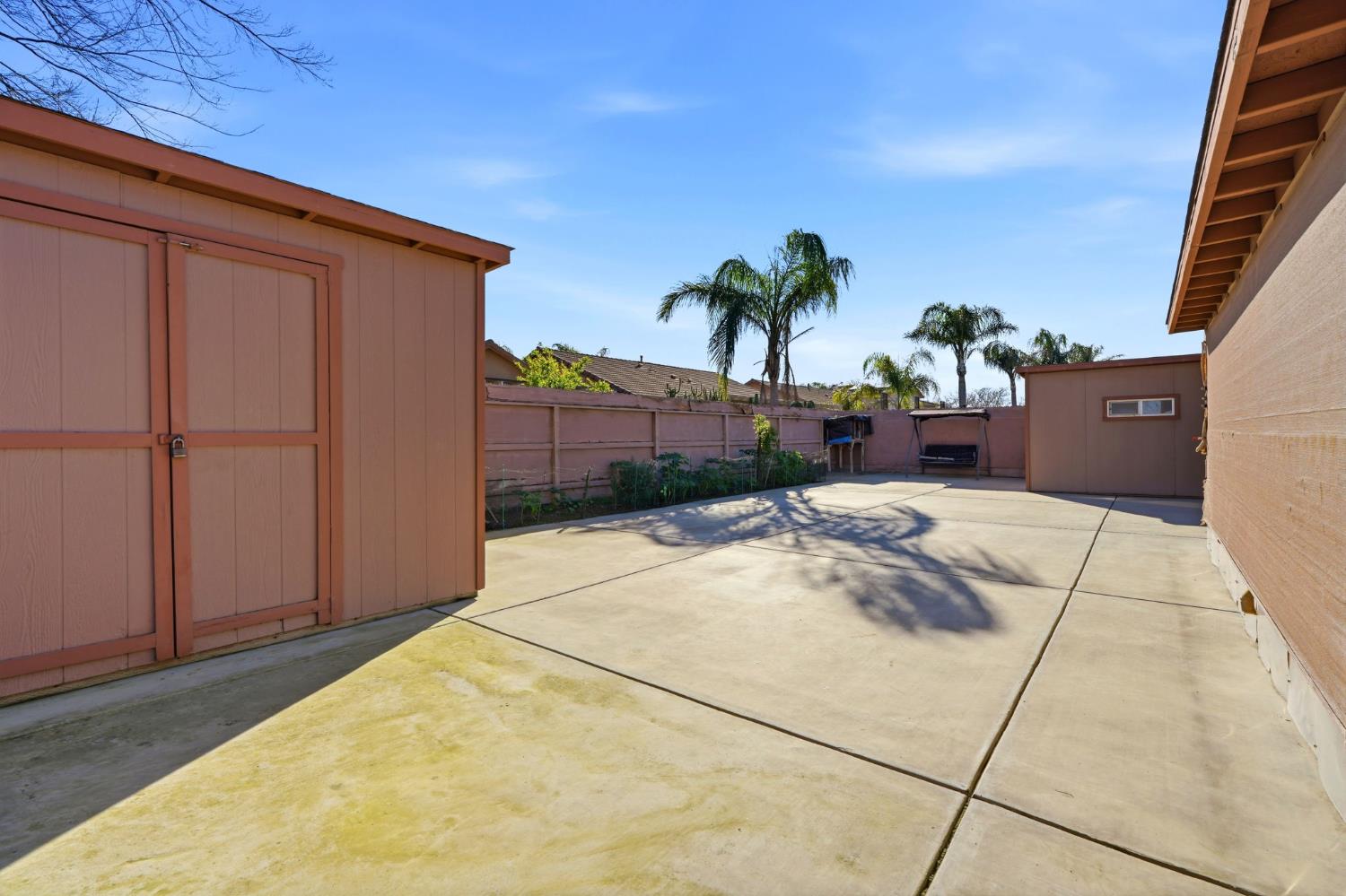1403 Castoro Way, Hanford, CA 93230