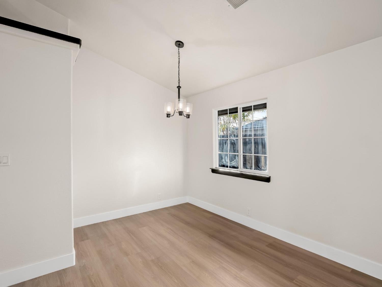 3742 W Bullard Ave, Fresno, CA 93711