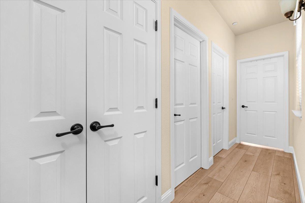 2481 S Via Versilia Dr, Fresno, CA 93727