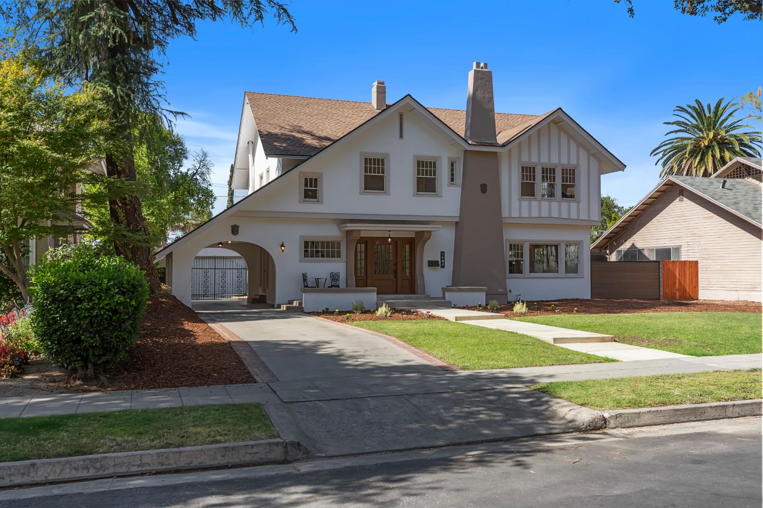 1487 N Echo Ave, Fresno, CA 93728