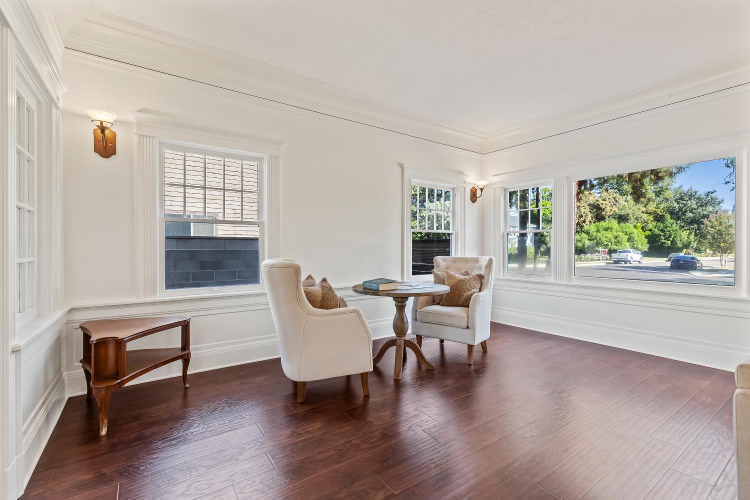 1487 N Echo Ave, Fresno, CA 93728