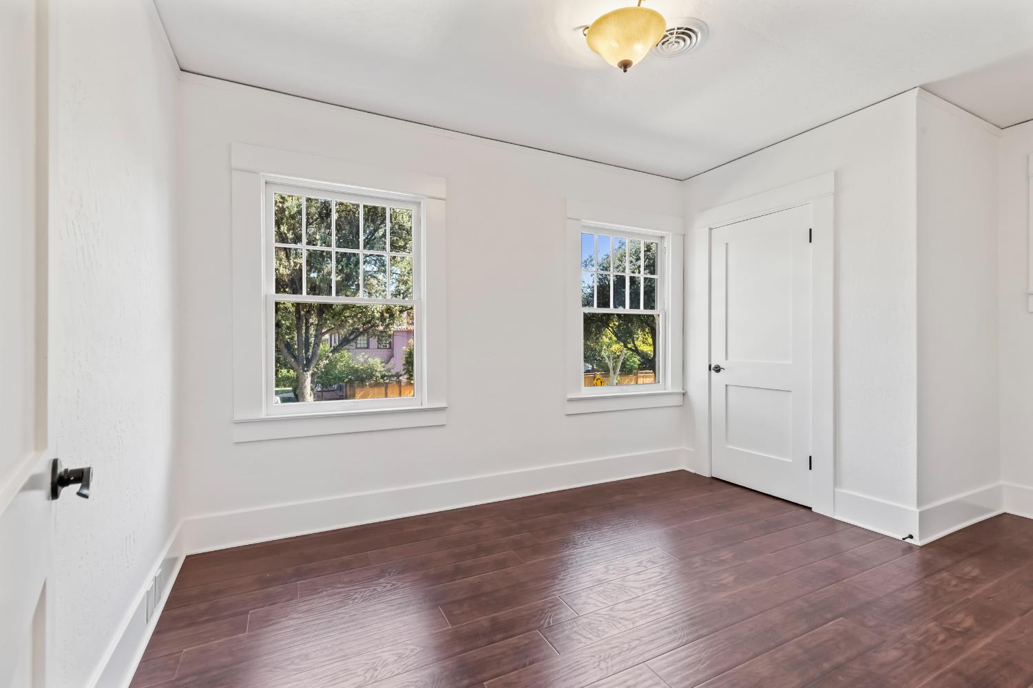 1487 N Echo Ave, Fresno, CA 93728