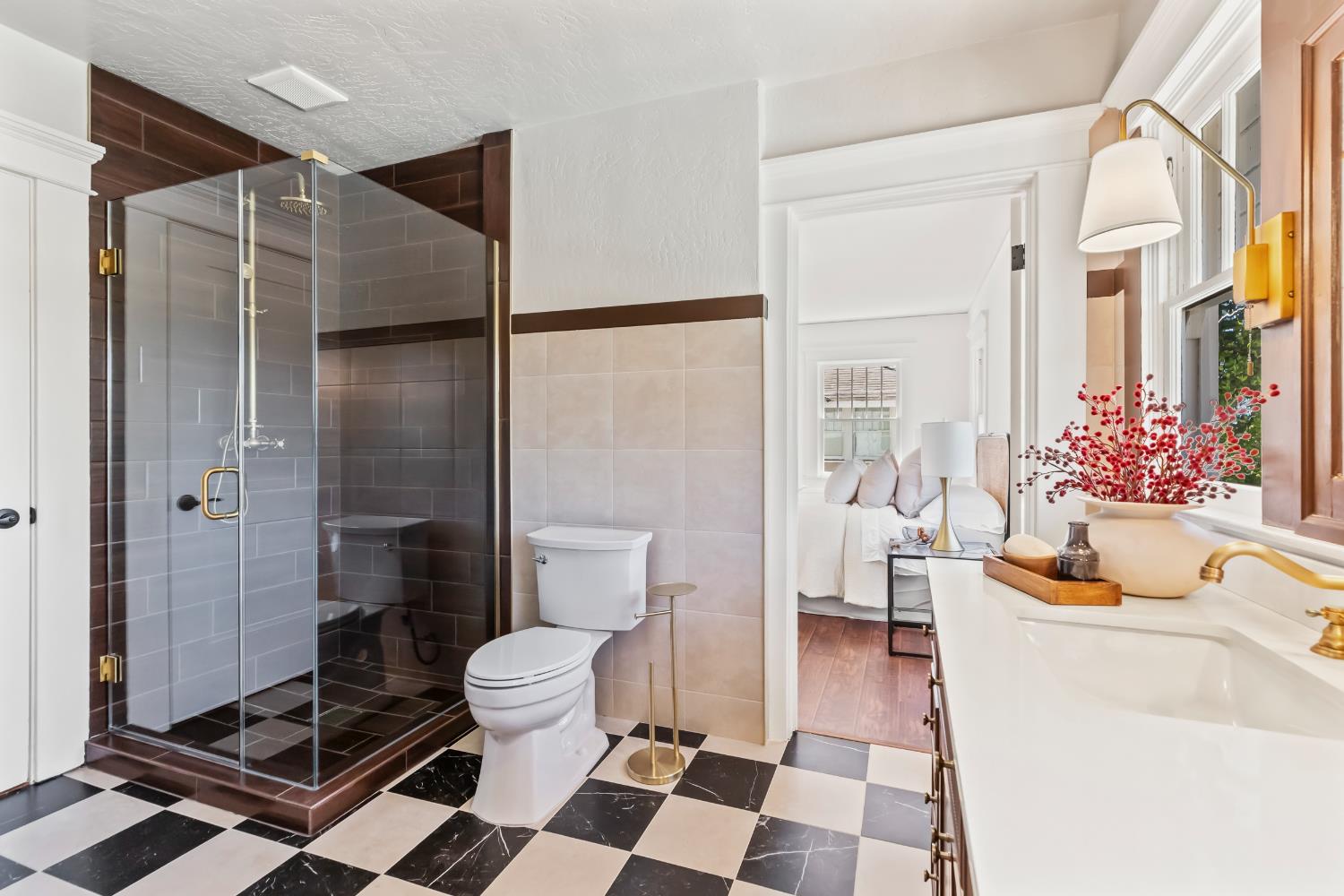 1487 N Echo Ave, Fresno, CA 93728