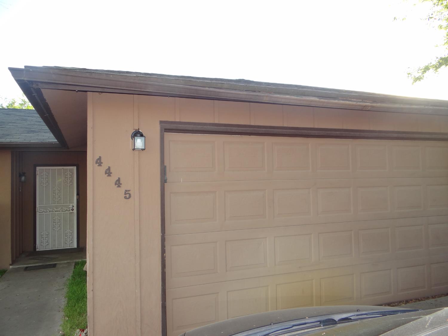 4445 N Emerson Ave, Fresno, CA 93705