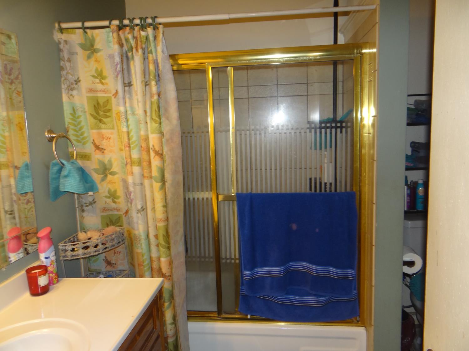 4445 N Emerson Ave, Fresno, CA 93705