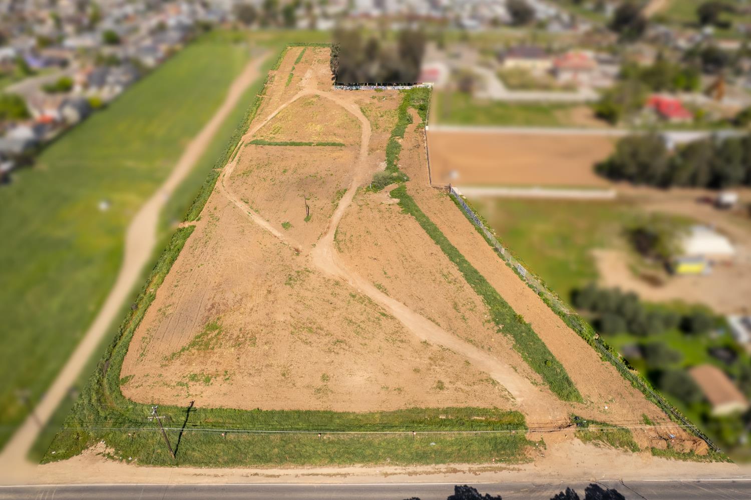 0 4.62AC Clinton Ave, Fresno, CA 93722