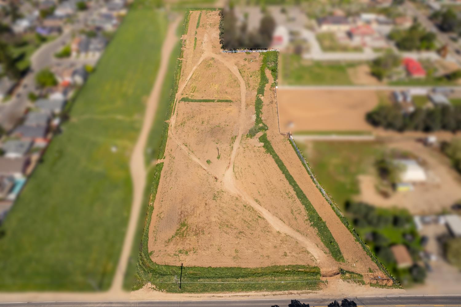 0 4.62AC Clinton Ave, Fresno, CA 93722