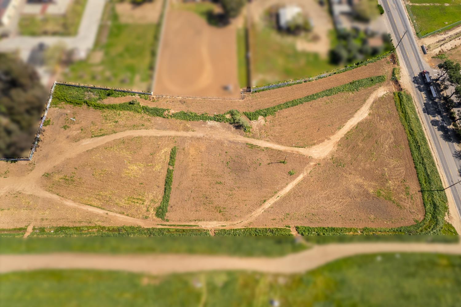 0 4.62AC Clinton Ave, Fresno, CA 93722