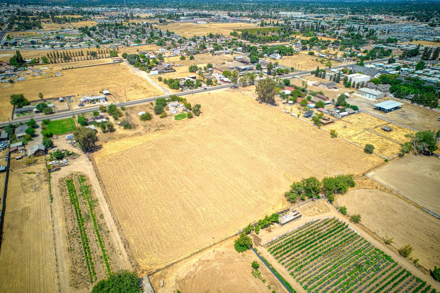 0 0 McKinley, Fresno, CA 93722