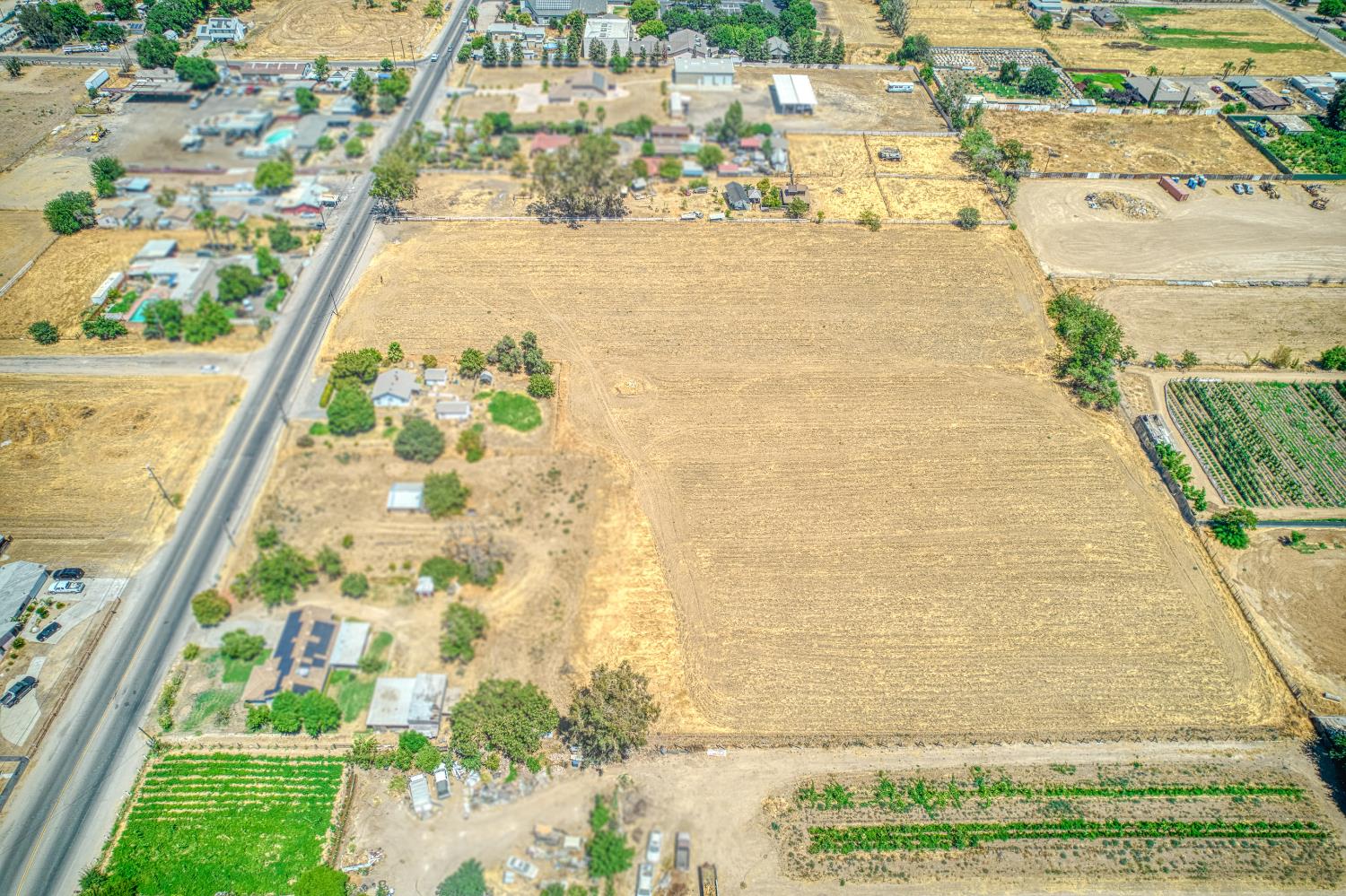 0 0 McKinley, Fresno, CA 93722