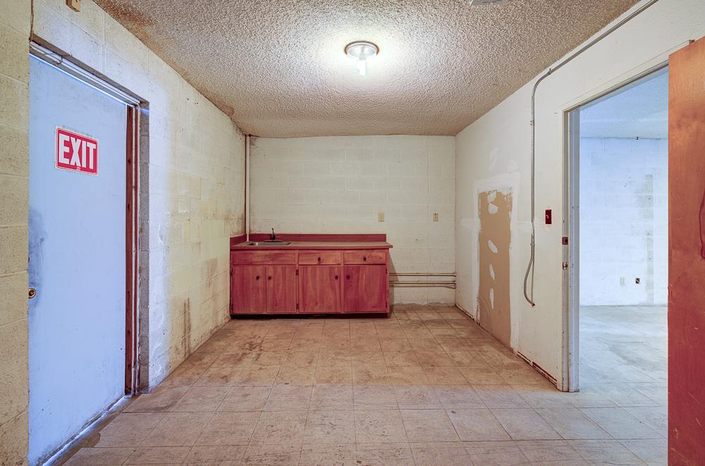 10441 Avenue 416, Sultana, CA 93666