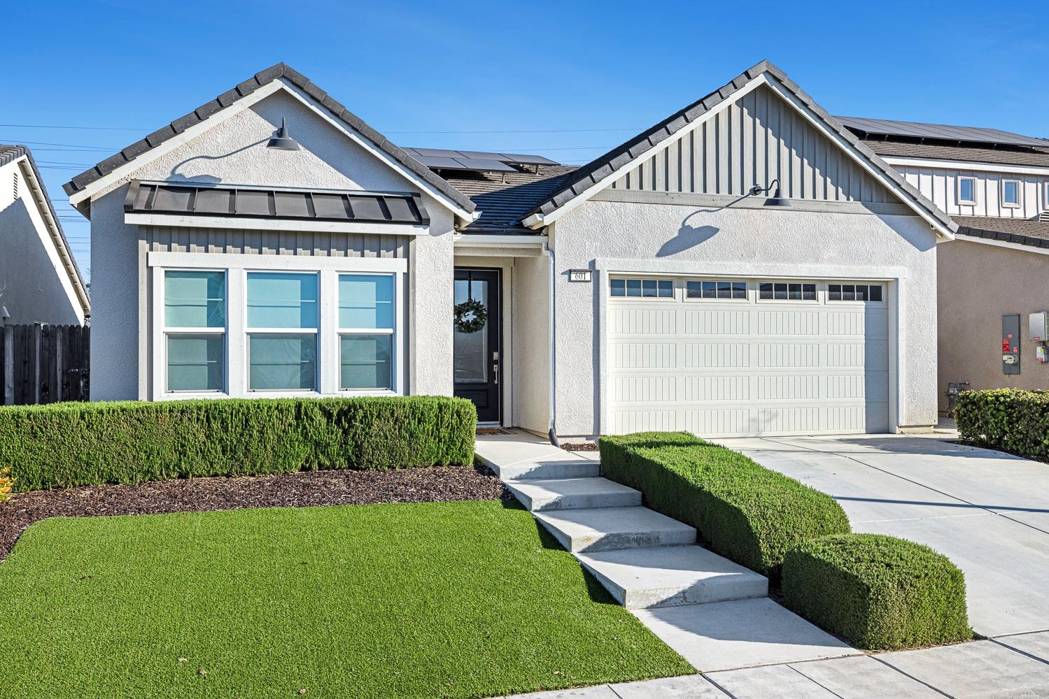 601 Wishon Ave W, Madera, CA 93636