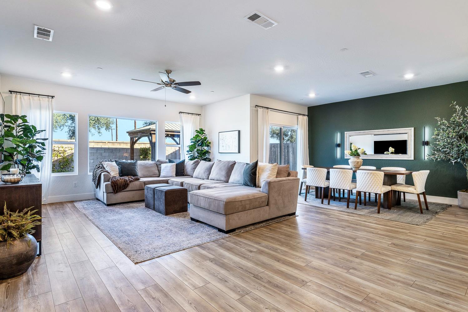 601 Wishon Ave W, Madera, CA 93636