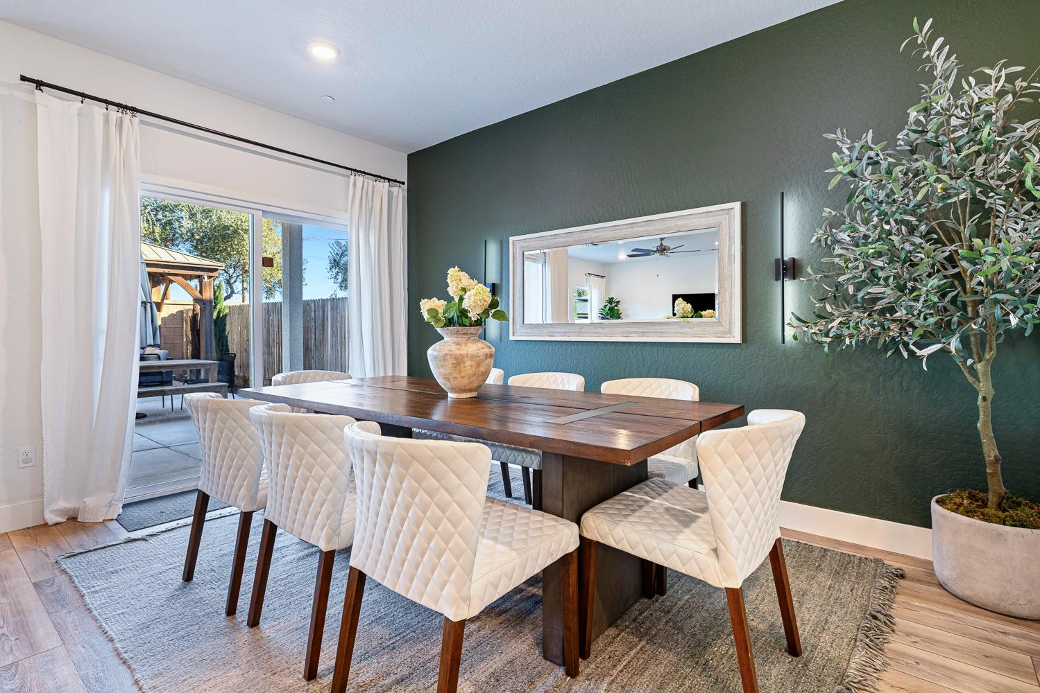 601 Wishon Ave W, Madera, CA 93636