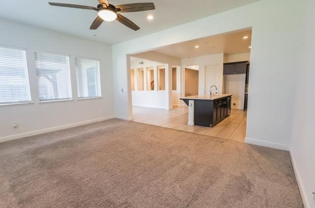 2051 Sierra Ave, Clovis, CA 93611