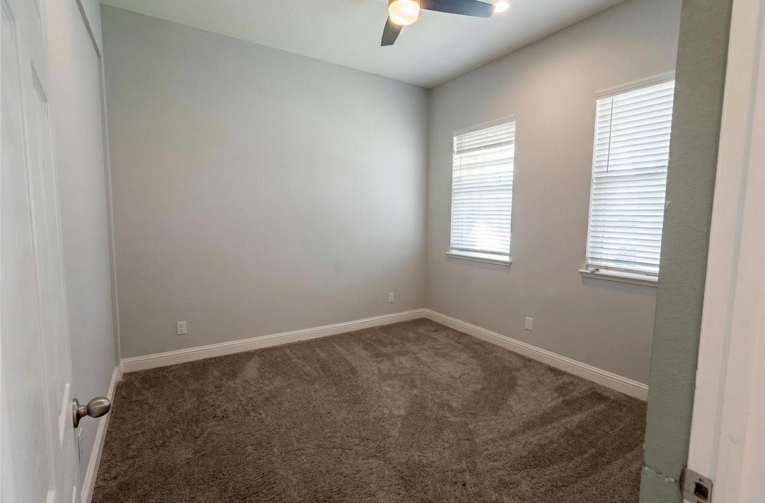 2051 Sierra Ave, Clovis, CA 93611