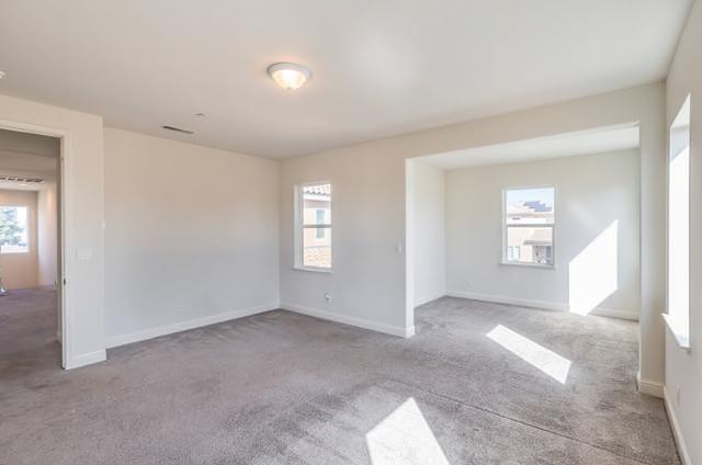 2051 Sierra Ave, Clovis, CA 93611