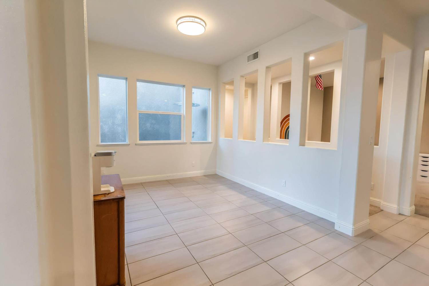 2051 Sierra Ave, Clovis, CA 93611