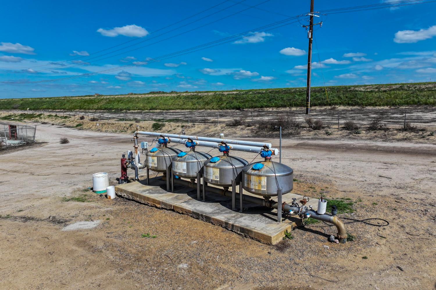 0 0 Kimberlina Rd, McFarland, CA 93250