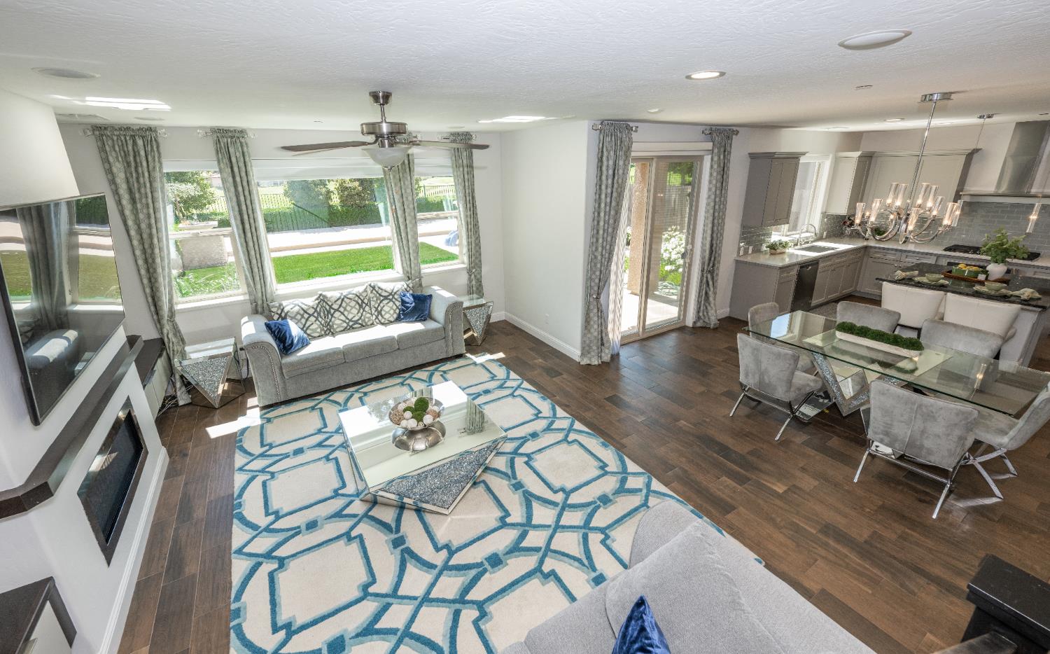 1645 E Benvenuto Dr, Fresno, CA 93730