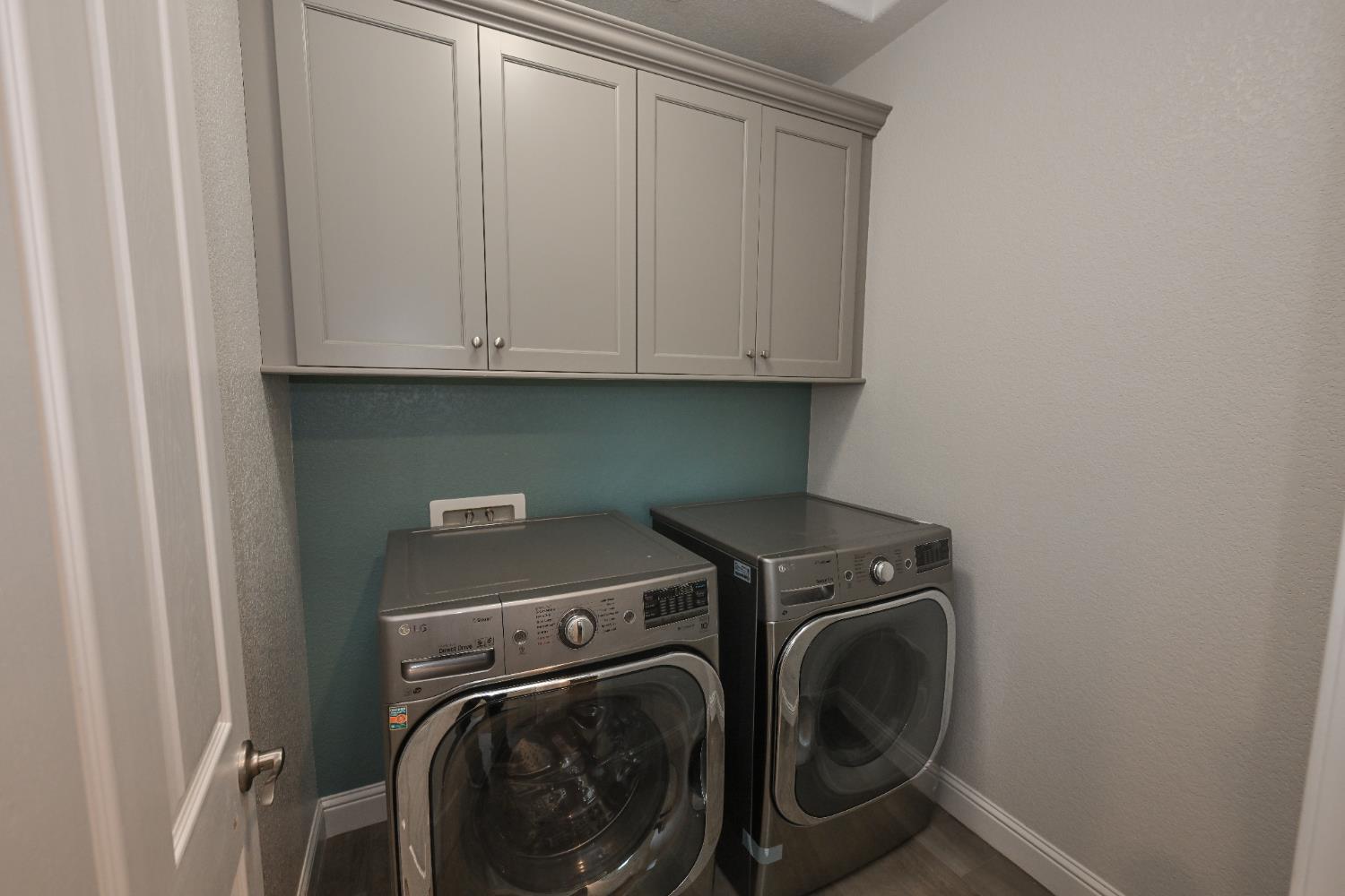 1645 E Benvenuto Dr, Fresno, CA 93730