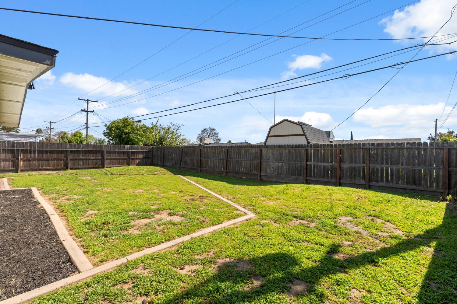 36 Santa Ana Ave, Clovis, CA 93612