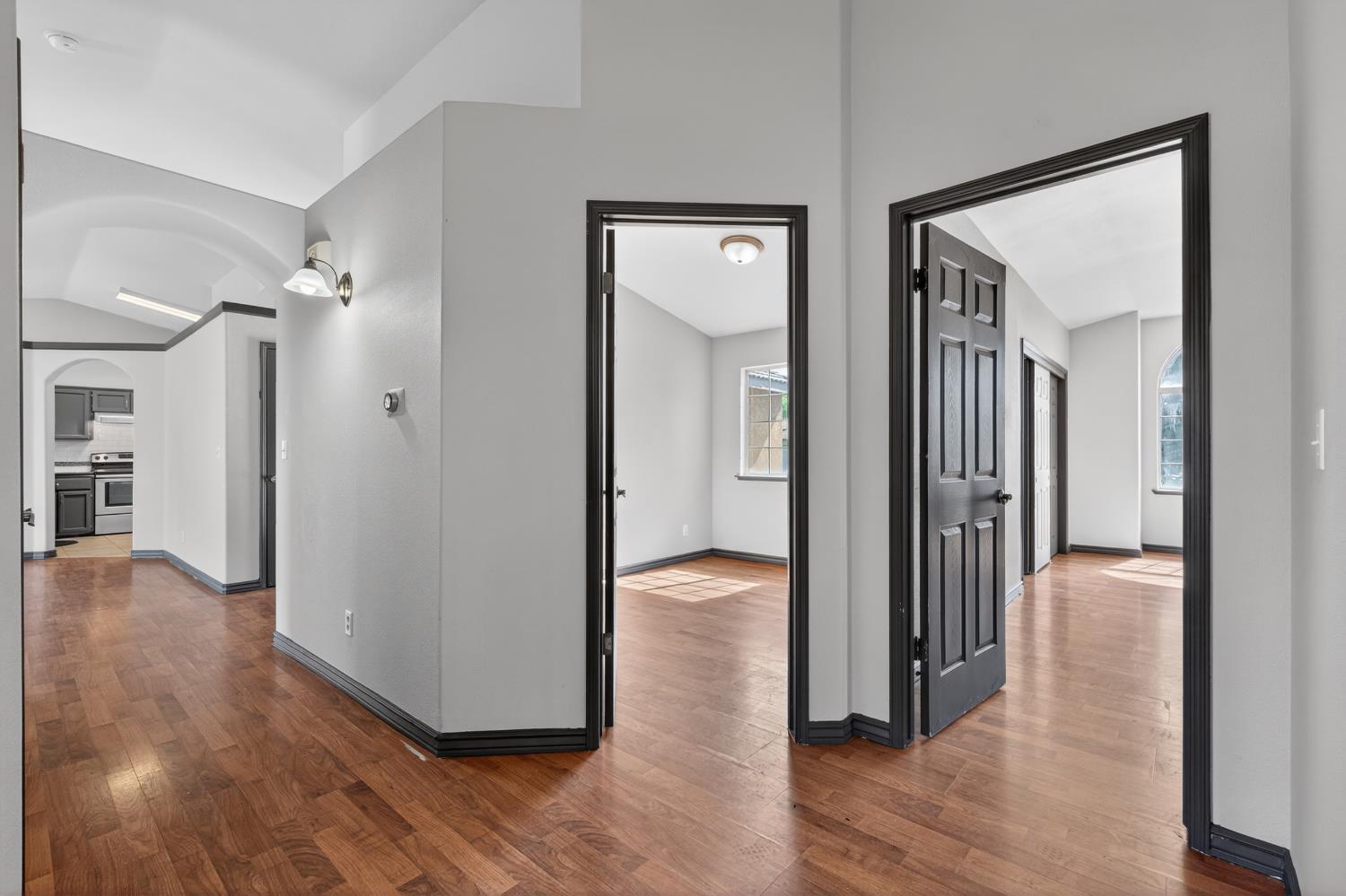 5427 N State St, Fresno, CA 93722