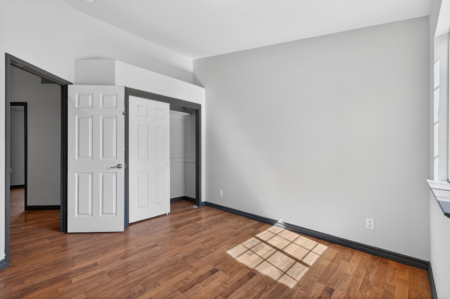 5427 N State St, Fresno, CA 93722