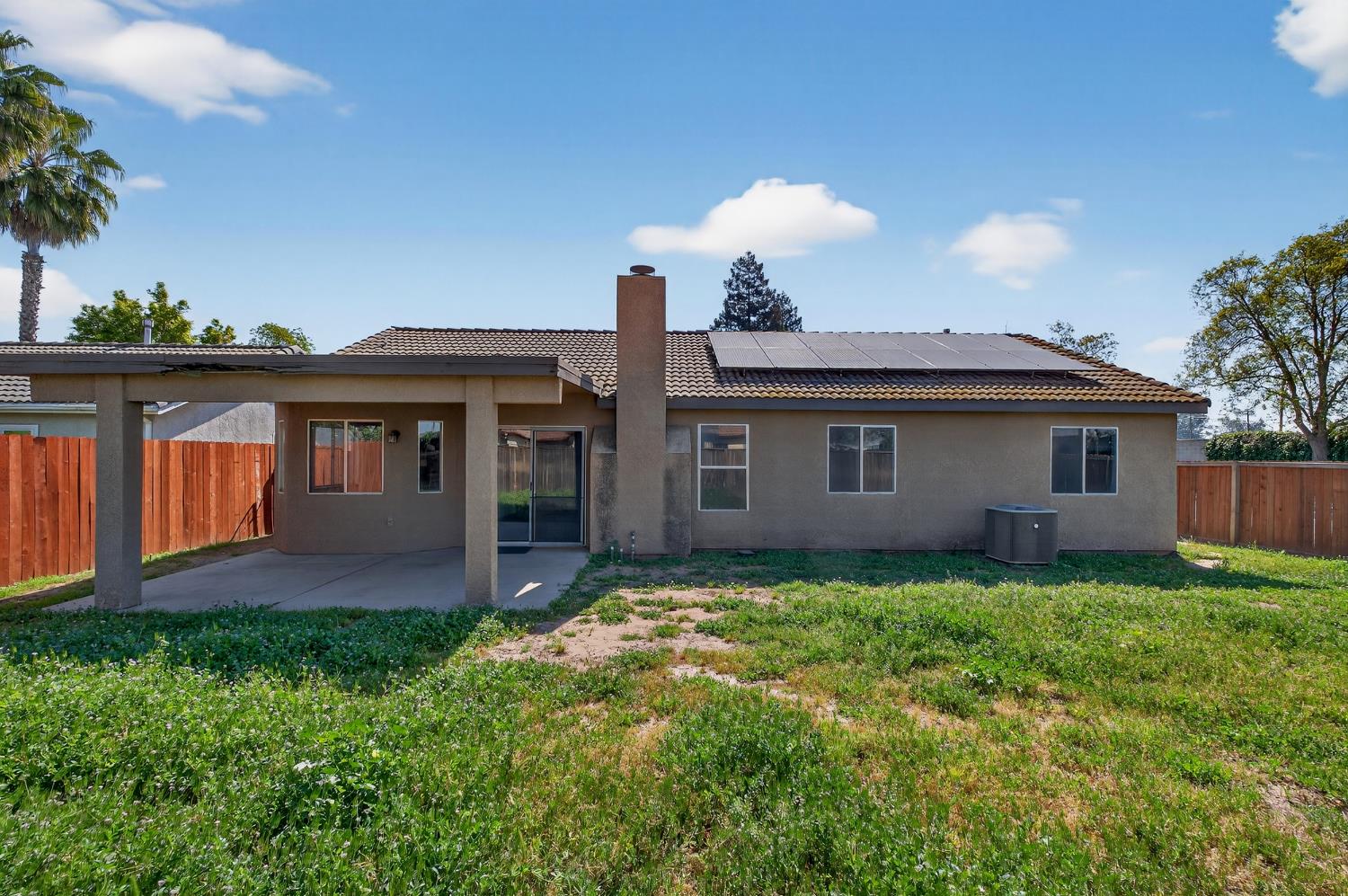 5427 N State St, Fresno, CA 93722