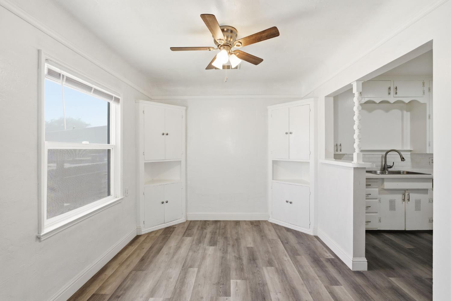 133 Oleander Ave, Lemoore, CA 93245