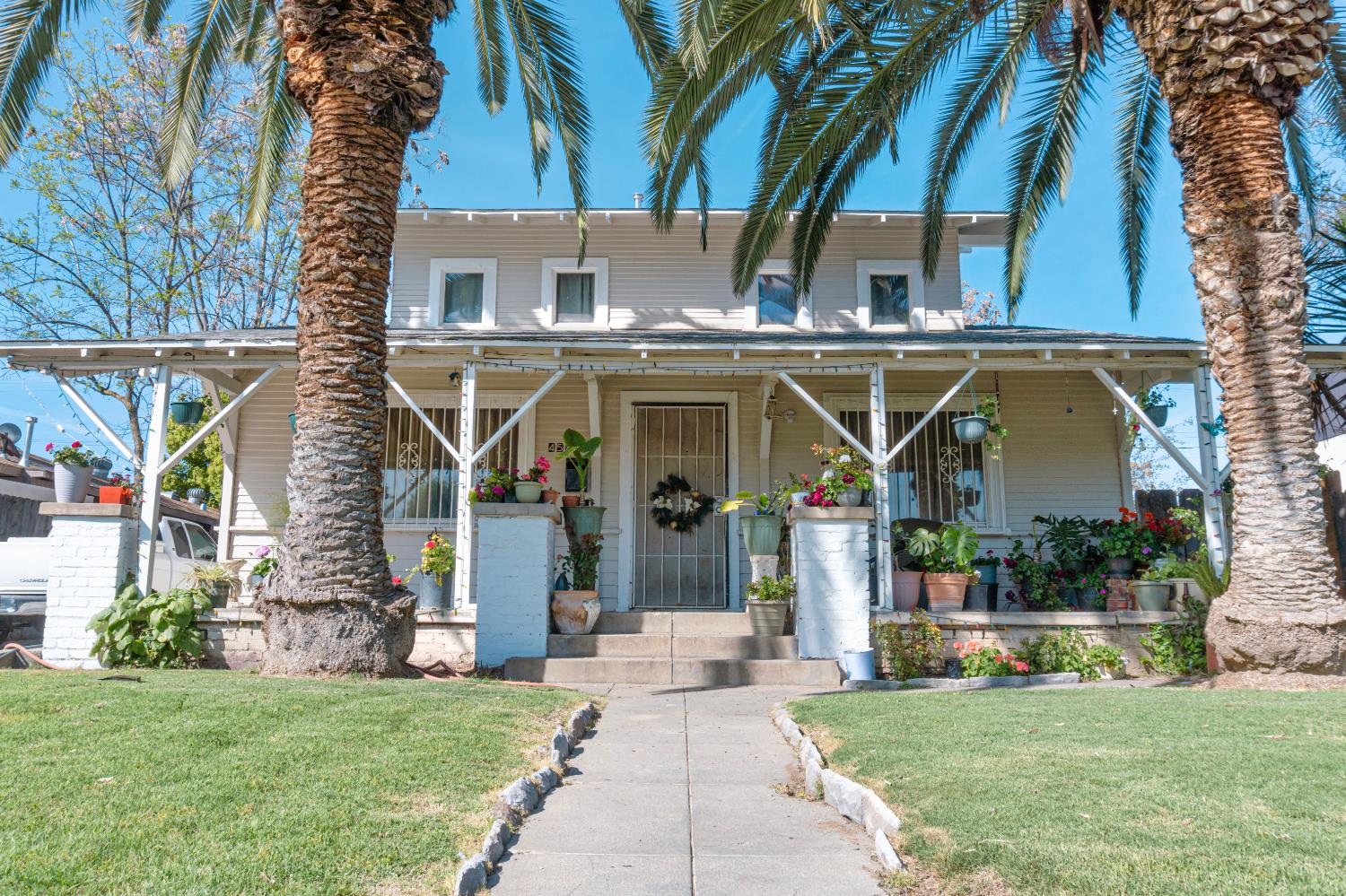 4585 E Balch Ave, Fresno, CA 93702