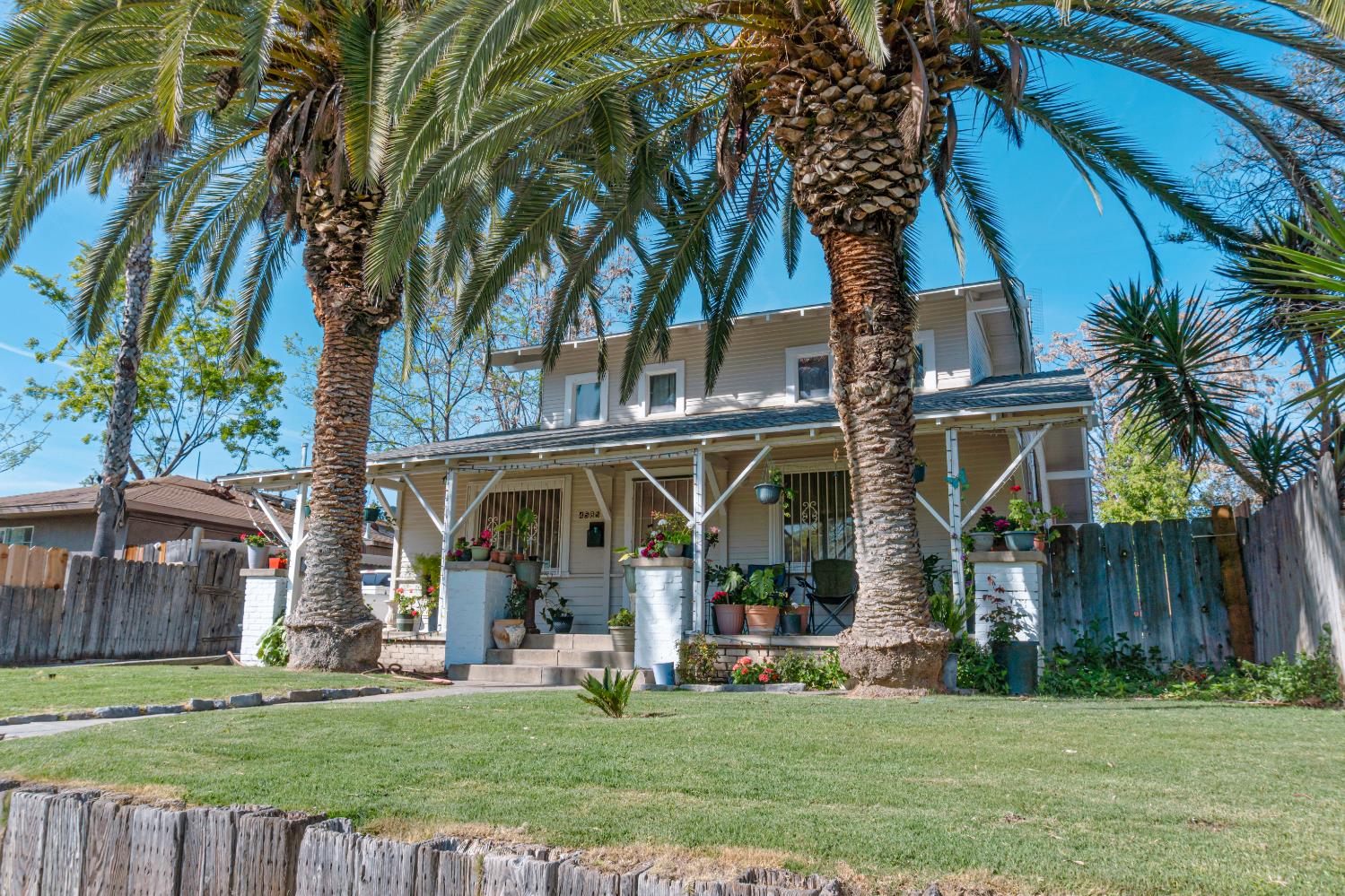 4585 E Balch Ave, Fresno, CA 93702