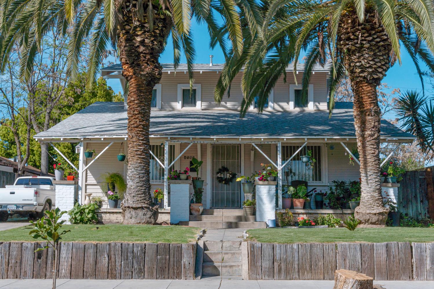 4585 E Balch Ave, Fresno, CA 93702