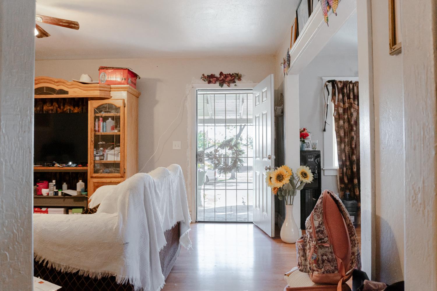 4585 E Balch Ave, Fresno, CA 93702