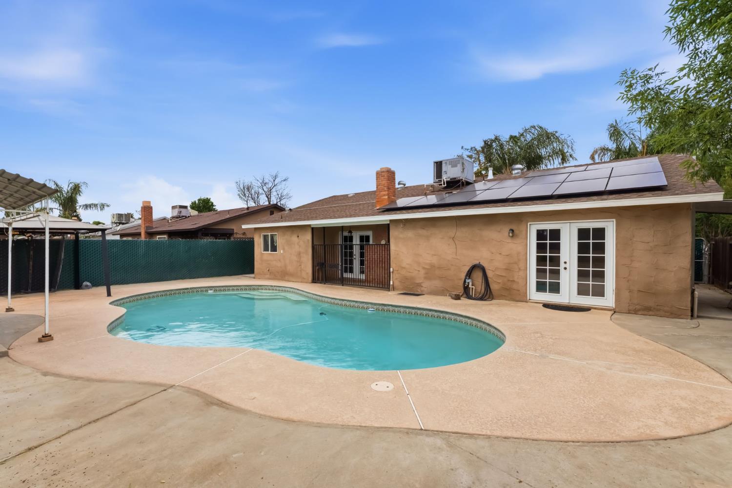 5850 E Ramona Ave, Fresno, CA 93727