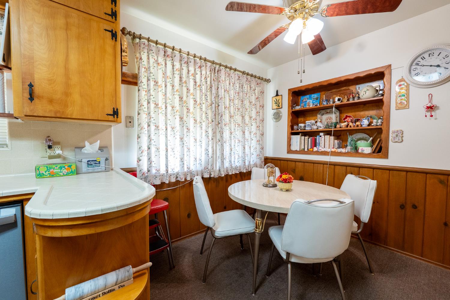 3263 E Rialto Ave, Fresno, CA 93726