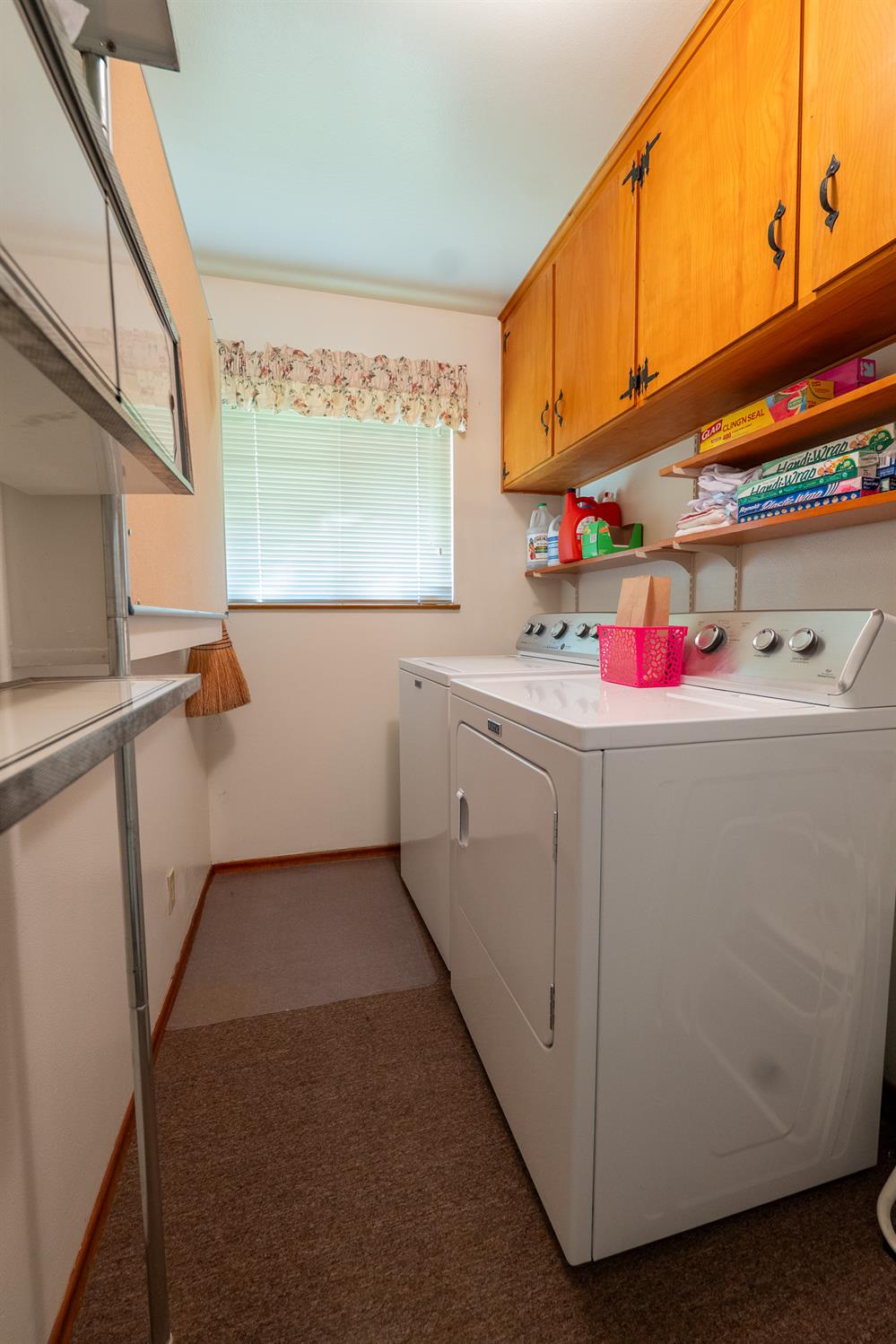 3263 E Rialto Ave, Fresno, CA 93726