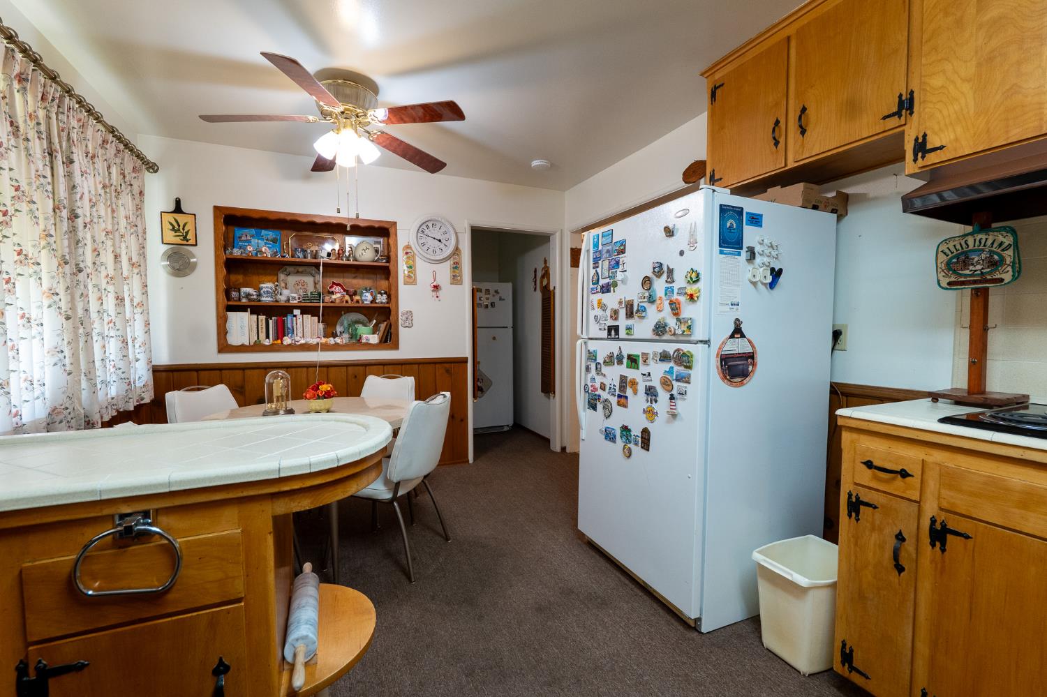 3263 E Rialto Ave, Fresno, CA 93726